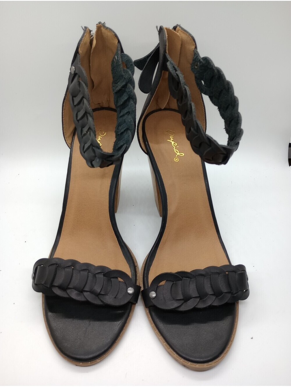 Qupid Sandals Size 8 Black Beautiful 217